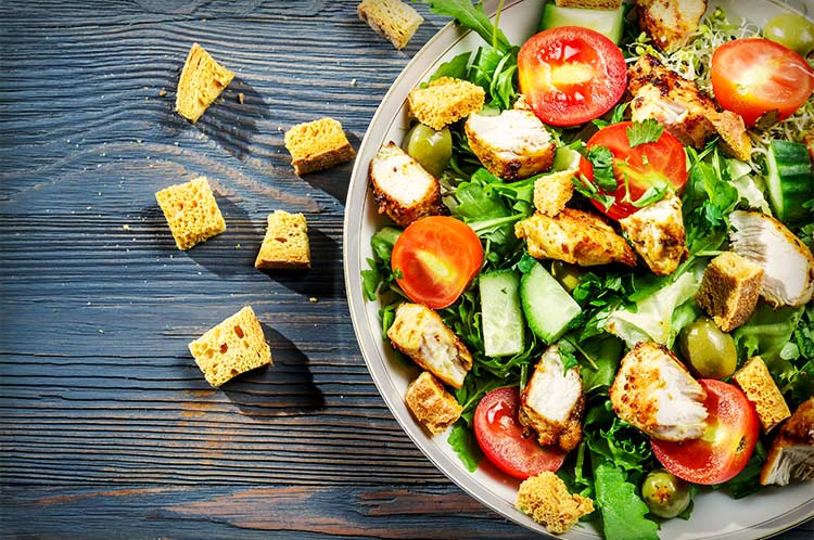 salad chicken