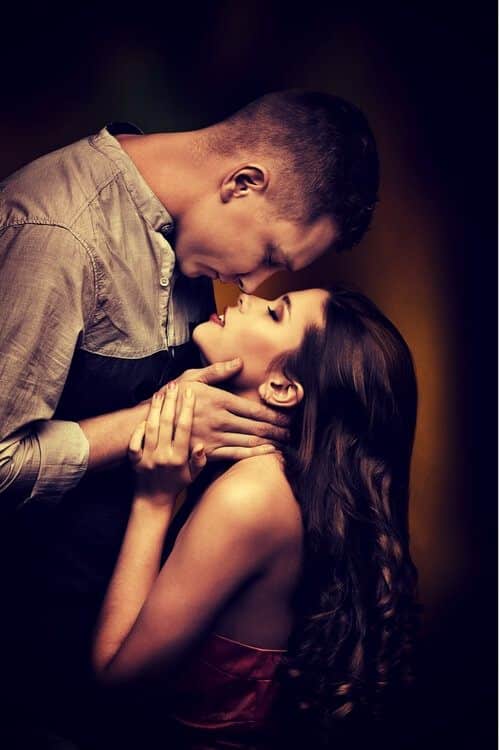 kissing kissing